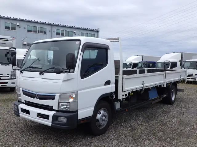 三菱 キャンター 小型 平ボディ 2PG-FEC90 H30 の中古トラック【車両No.175279】