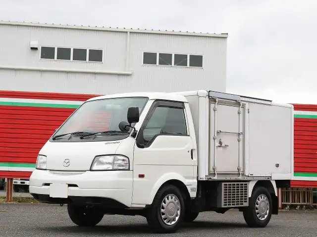 マツダ ボンゴ 小型 冷凍冷蔵 低温 2室 の中古トラック【車両No.175571】