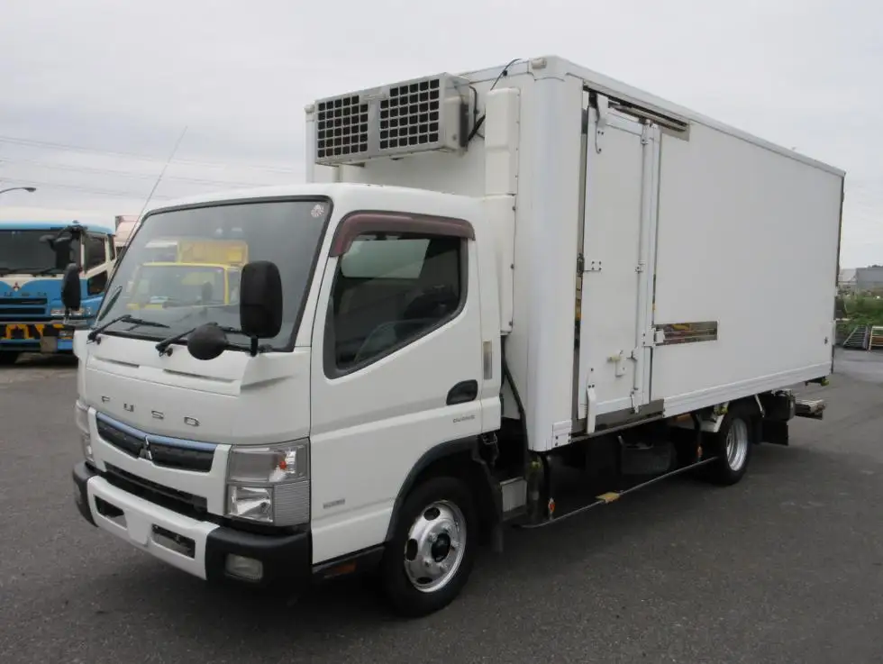 三菱 キャンター 小型 冷凍冷蔵 低温 パワーゲート の中古トラック【車両No.175792】
