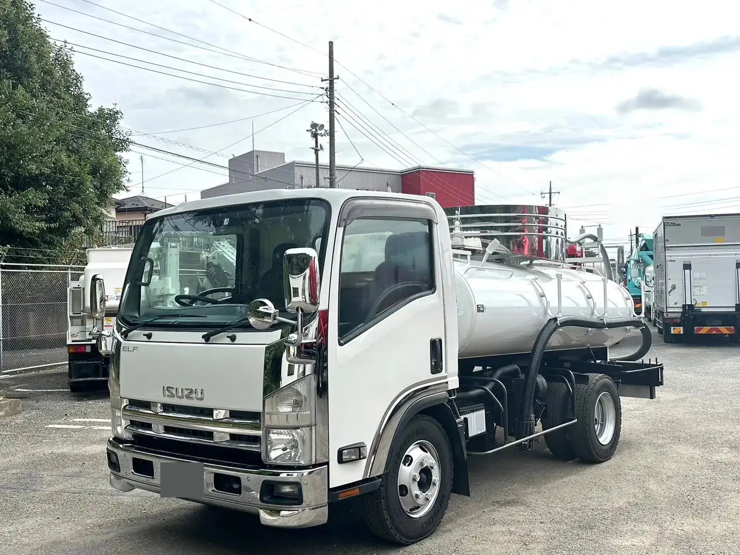 いすゞ エルフ 小型 タンク車 バキューム SKG-NPR85YN の中古トラック【車両No.175774】