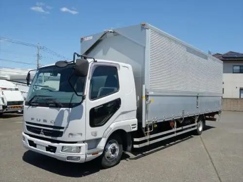 三菱 ファイター 中型/増トン ウイング エアサス ベッド の中古トラック【車両No.175960】