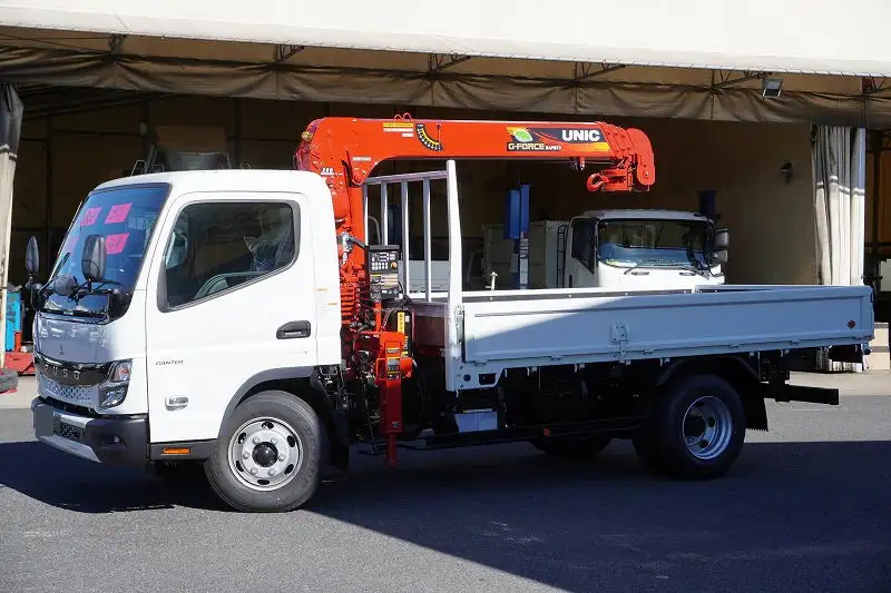 三菱 キャンター 小型 クレーン付 4段 ラジコン の中古トラック【車両No.175964】