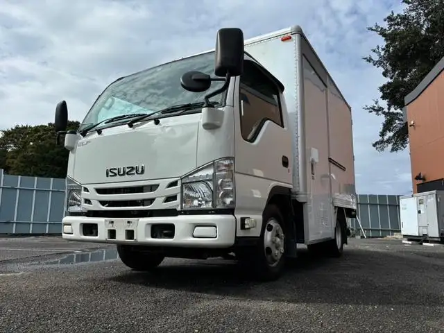 いすゞ エルフ 小型 アルミバン サイドドア 3枚観音 の中古トラック【車両No.175988】