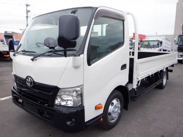 トヨタ ダイナ 小型 平ボディ 床鉄板 TKG-XZU710 の中古トラック【車両No.176317】