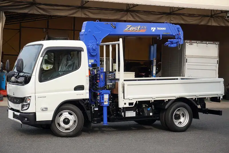 三菱 キャンター 小型 クレーン付 4段 ラジコン の中古トラック【車両No.176470】