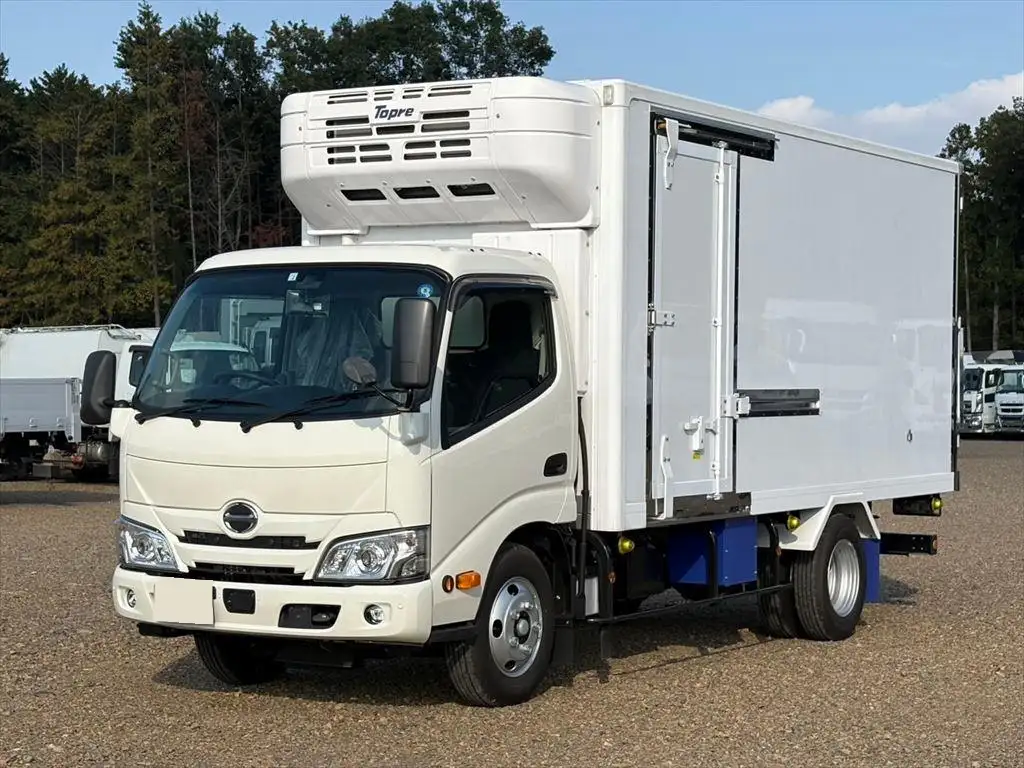 日野 デュトロ 小型 冷凍冷蔵 低温 スタンバイ の中古トラック【車両No.176735】