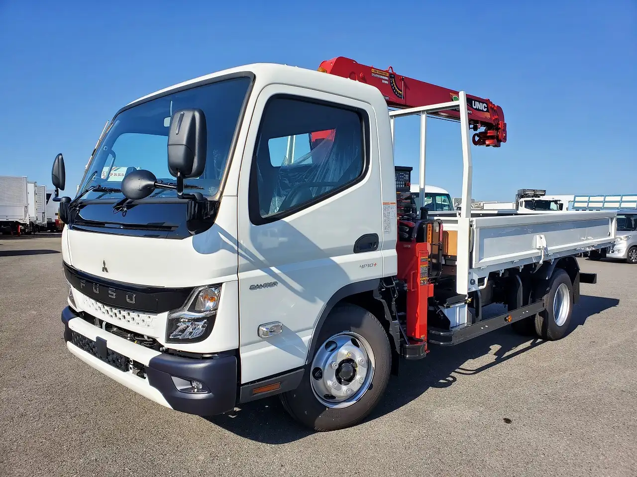 三菱 キャンター 小型 クレーン付 4段 ラジコン の中古トラック【車両No.171173】