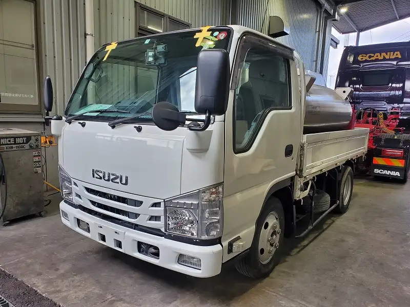 いすゞ エルフ 小型 タンク車 ローリー 2RG-NKR88A の中古トラック【車両No.174579】