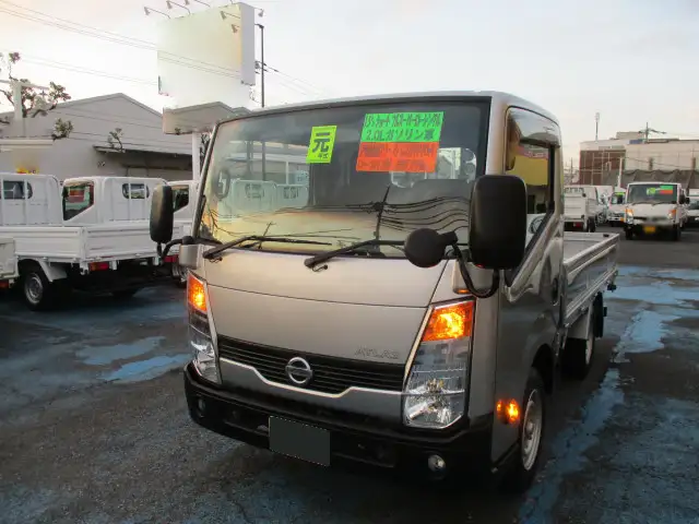日産 アトラス 小型 平ボディ CBF-SQ1F24 H31/R1 の中古トラック【車両No.177040】