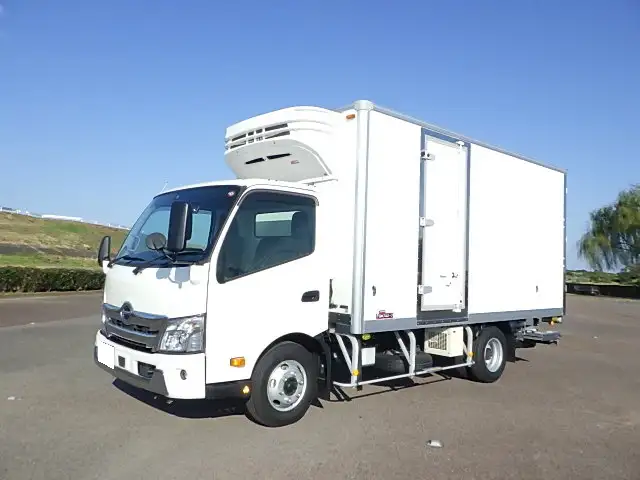 日野 デュトロ 小型 冷凍冷蔵 パワーゲート スタンバイ の中古トラック【車両No.177510】