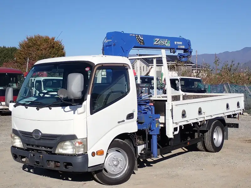 日野 デュトロ 小型 クレーン付 3段 ラジコン の中古トラック【車両No.177721】