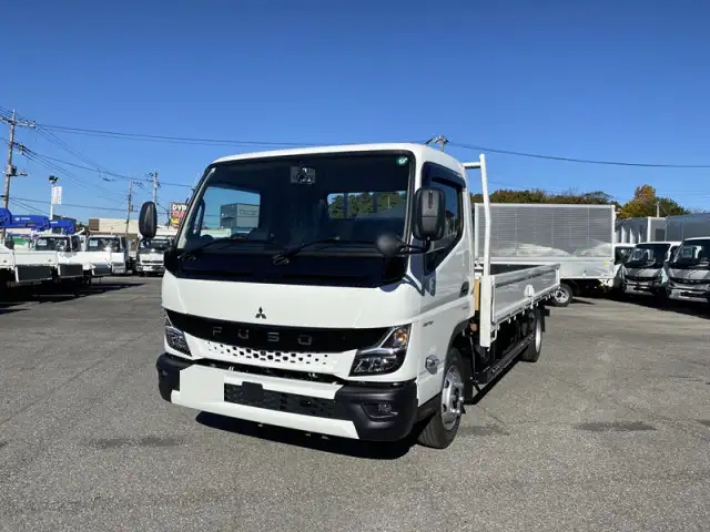 三菱 キャンター 小型 平ボディ 2PG-FEB90 R6 の中古トラック【車両No.177845】