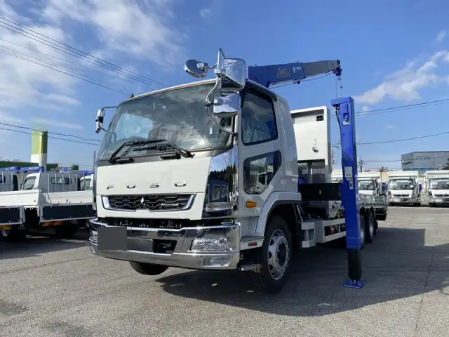三菱 ファイター 中型/増トン 車両重機運搬 4段クレーン ラジコン の中古トラック【車両No.177841】