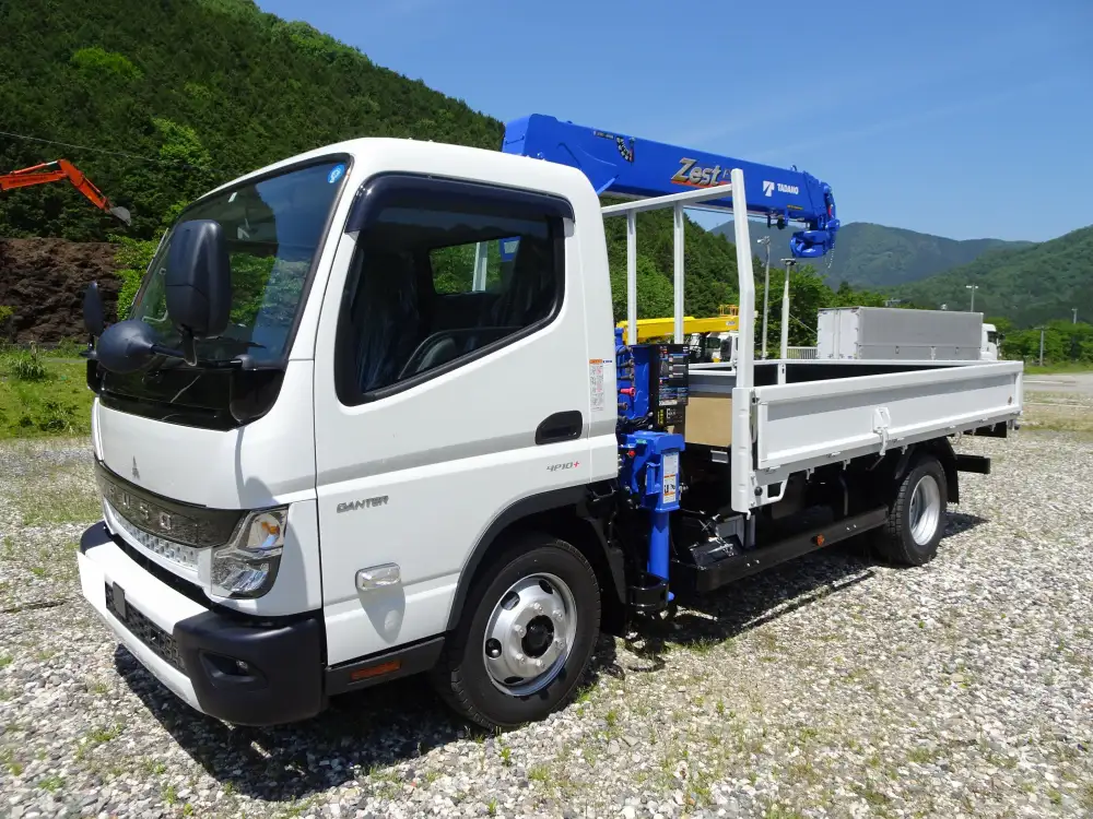 三菱 キャンター 小型 クレーン付 4段 ラジコン の中古トラック【車両No.177740】