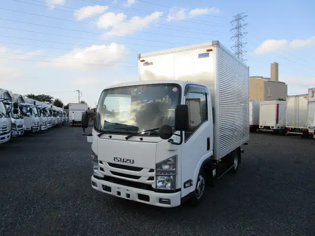 いすゞ エルフ 小型 アルミバン 2RG-NLR88AN R2 の中古トラック【車両No.178089】