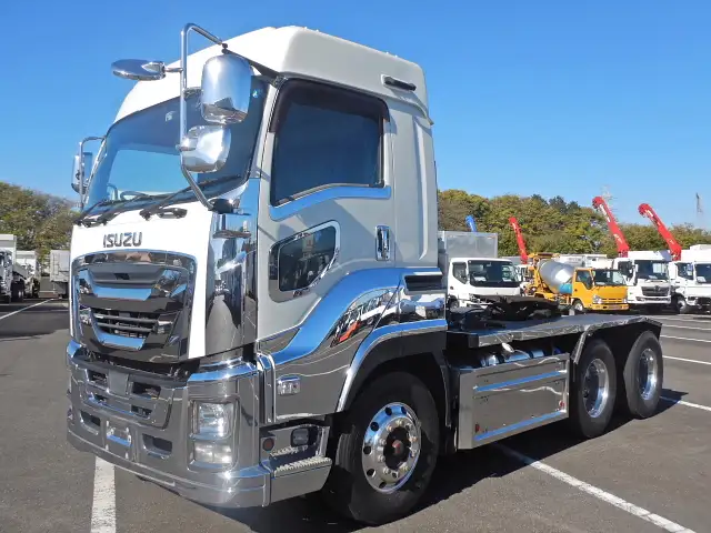 いすゞ ギガ 大型 トラクター ハイルーフ 2デフ の中古トラック【車両No.178265】