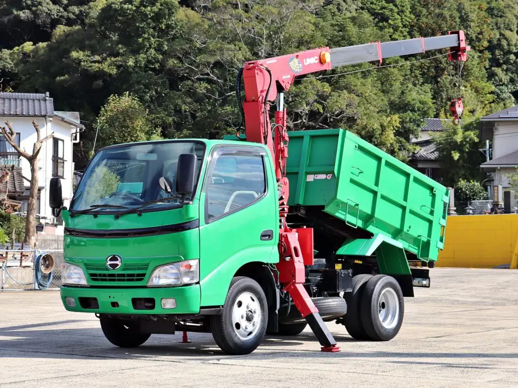 日野 デュトロ 小型 ダンプ 土砂禁 クレーン付き の中古トラック【車両No.178547】