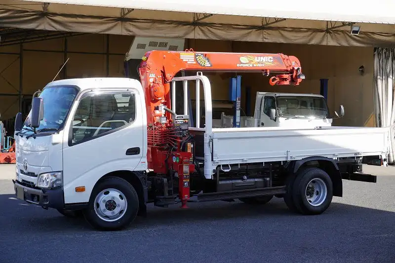 トヨタ ダイナ 小型 クレーン付 3段 ラジコン の中古トラック【車両No.178733】
