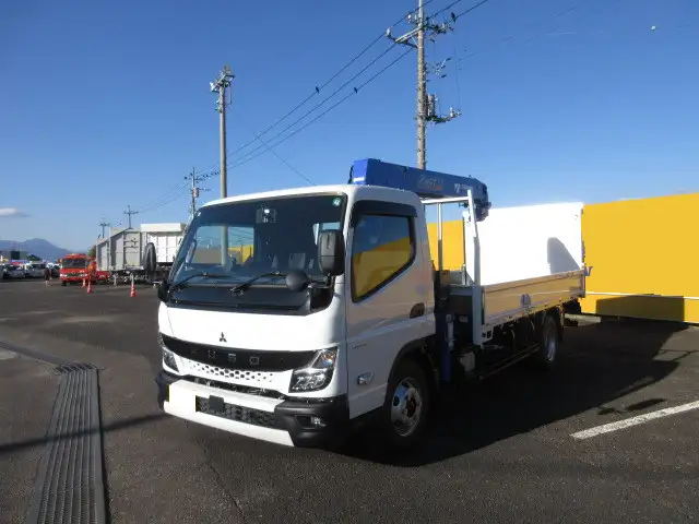三菱 キャンター 小型 クレーン付 パワーゲート 4段 の中古トラック【車両No.179112】