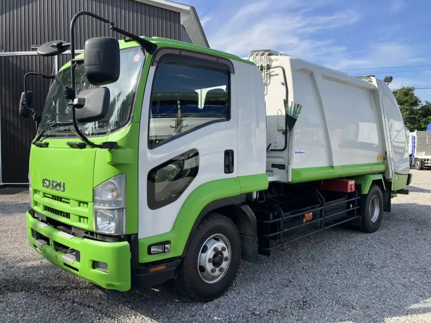 いすゞ フォワード 中型/増トン パッカー車 プレス式 ベッド の中古トラック【車両No.179172】