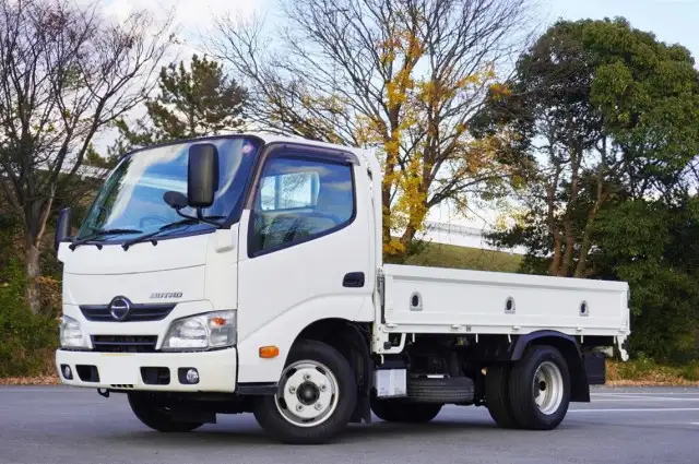 日野 デュトロ 小型 平ボディ 床鉄板 TKG-XZU605M の中古トラック【車両No.179225】