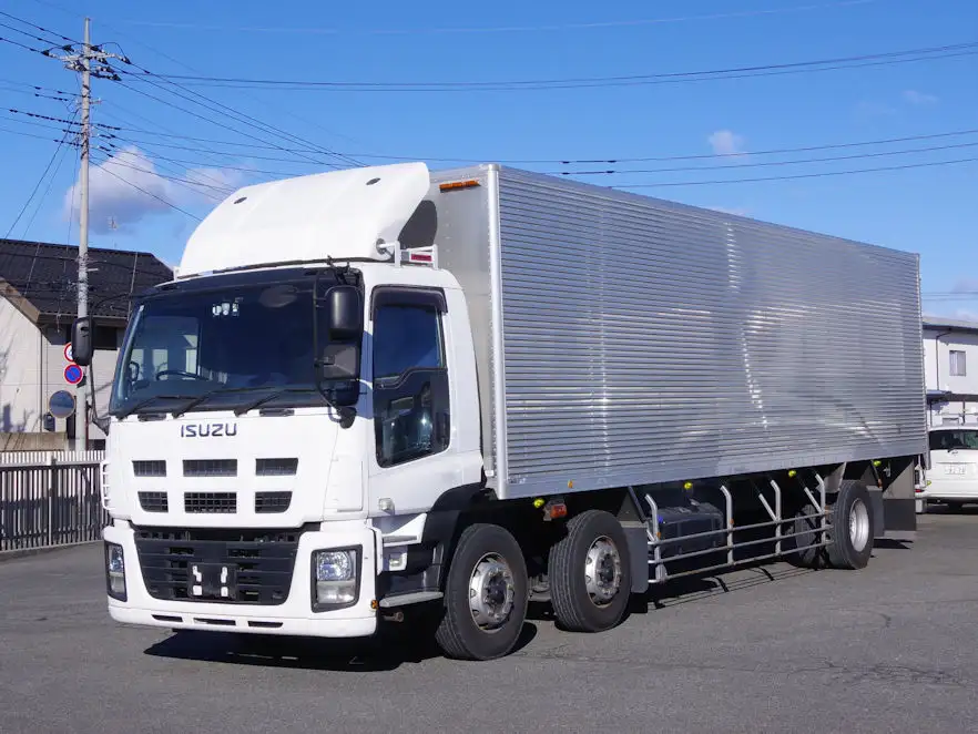 いすゞ ギガ 大型 アルミバン ベッド QKG-CXG77A の中古トラック【車両No.180009】
