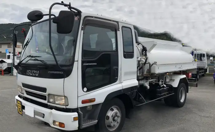 いすゞ フォワード 中型/増トン タンク車 ローリー PB-FRR35D3 の中古トラック【車両No.180070】