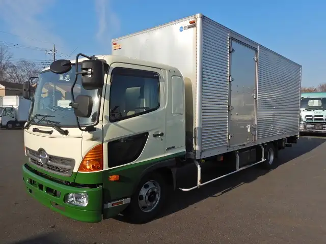 日野 レンジャー 中型/増トン アルミバン パワーゲート 床鉄板 の中古トラック【車両No.180274】