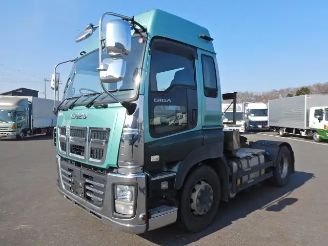 いすゞ ギガ 大型 トラクター ハイルーフ 1デフ の中古トラック【車両No.180275】