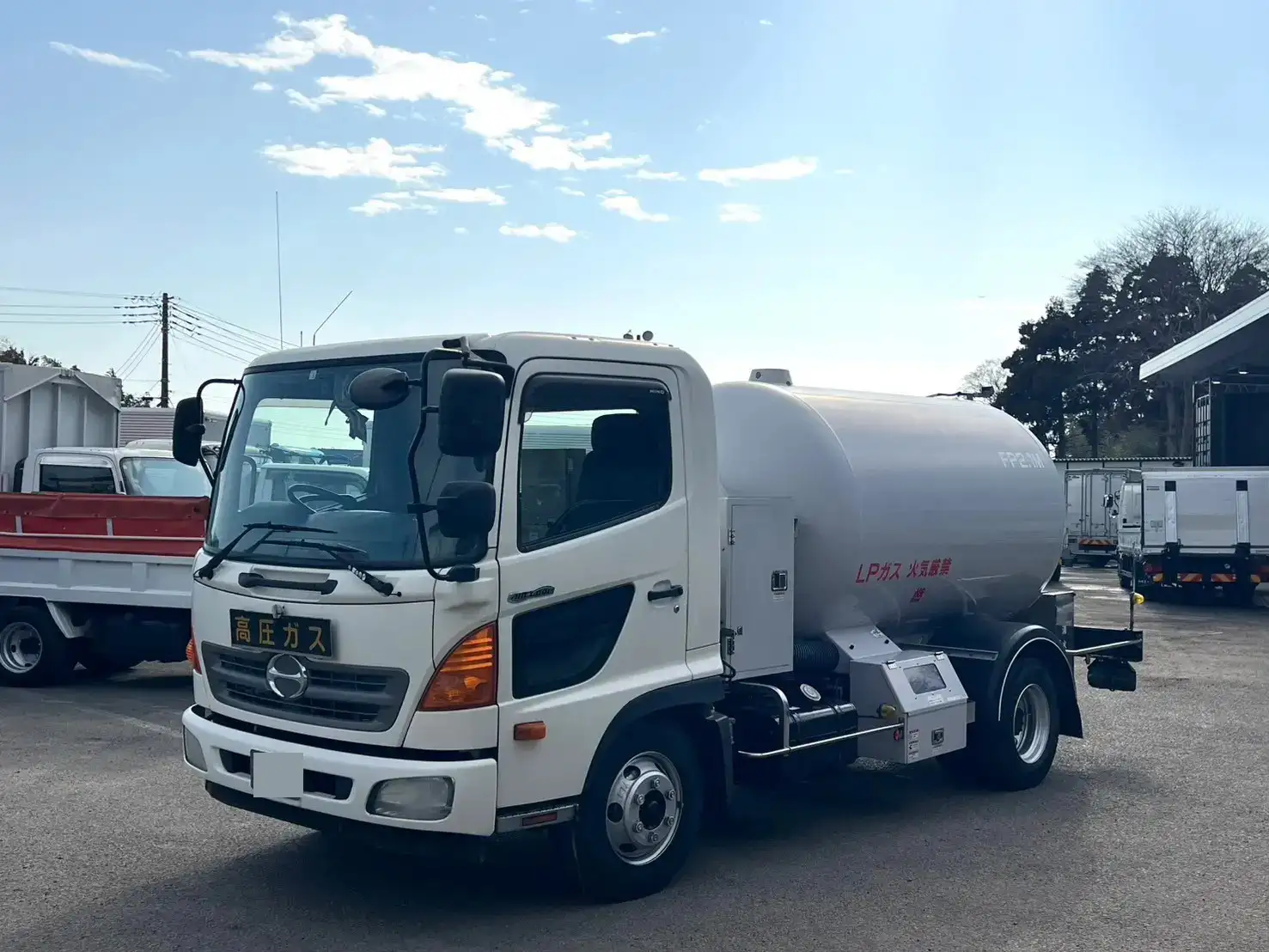 日野 レンジャー 中型/増トン タンク車 ローリー TKG-FC9JEAP の中古トラック【車両No.180328】
