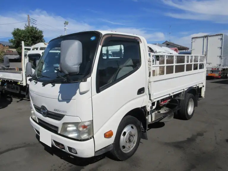 日野 デュトロ 小型 平ボディ パワーゲート 床鉄板 の中古トラック【車両No.180426】