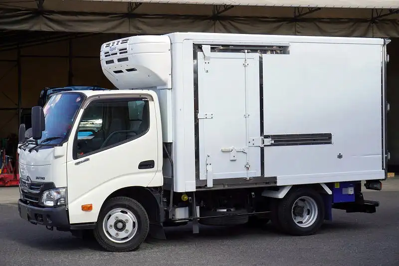 日野 デュトロ 小型 冷凍冷蔵 低温 スタンバイ の中古トラック【車両No.180564】