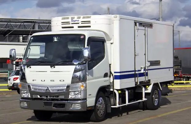 三菱 キャンター 小型 冷凍冷蔵 中温 床ステン の中古トラック【車両No.180701】
