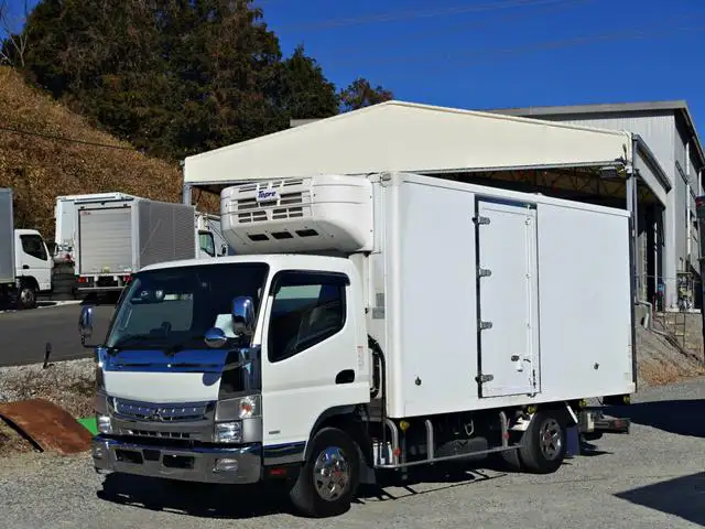 三菱 キャンター 小型 冷凍冷蔵 中温 パワーゲート の中古トラック【車両No.180798】