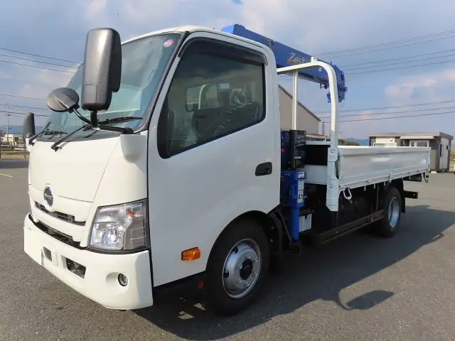 日野 デュトロ 小型 クレーン付 4段 ラジコン の中古トラック【車両No.180694】