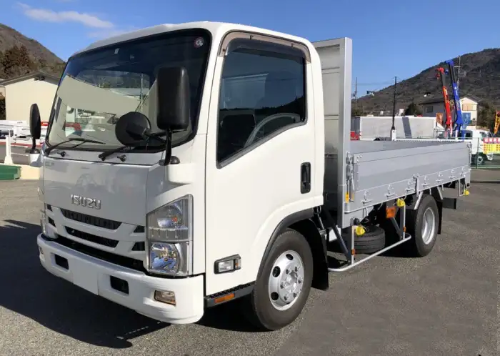 いすゞ エルフ 小型 平ボディ 床鉄板 アルミブロック の中古トラック【車両No.180896】
