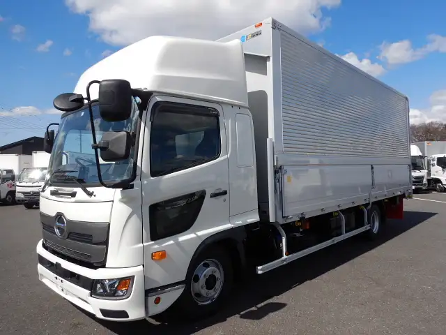 日野 レンジャー 中型/増トン ウイング エアサス ベッド の中古トラック【車両No.181213】