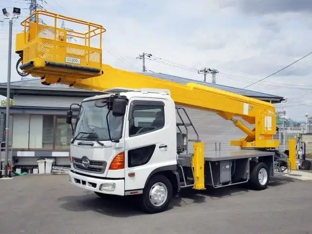 日野 レンジャー 中型/増トン 高所・建柱車 高所作業車 BDG-FC6JGWA の中古トラック【車両No.181292】