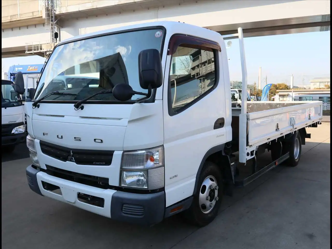 三菱 キャンター 小型 平ボディ TKG-FEB20 H26 の中古トラック【車両No.181448】