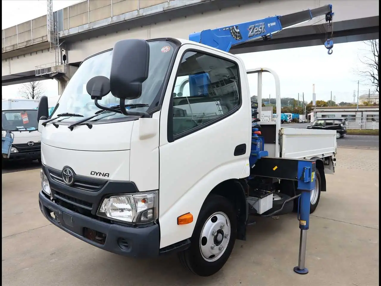 トヨタ ダイナ 小型 クレーン付 床鉄板 3段 の中古トラック【車両No.181454】