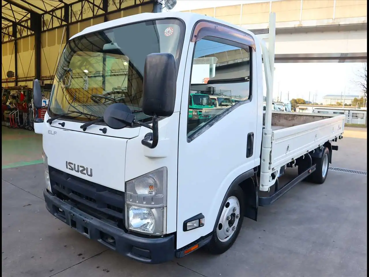 いすゞ エルフ 小型 平ボディ TKG-NLR85AR H24 の中古トラック【車両No.181460】