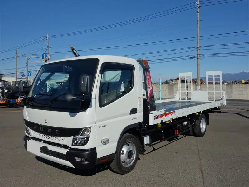 三菱 キャンター 小型 車両重機運搬 ラジコン ウインチ の中古トラック【車両No.181498】