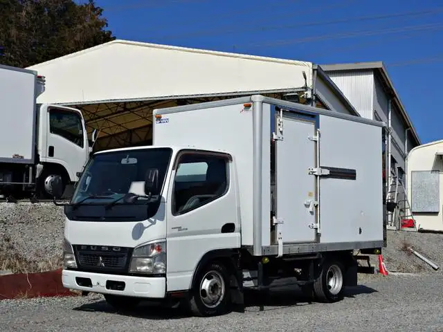 三菱 キャンター 小型 アルミバン サイドドア PDG-FB70B の中古トラック【車両No.181689】