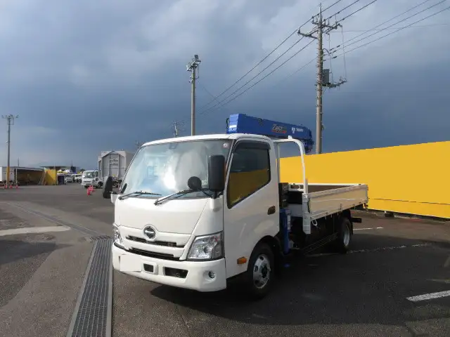 日野 デュトロ 小型 クレーン付 4段 ラジコン の中古トラック【車両No.181791】