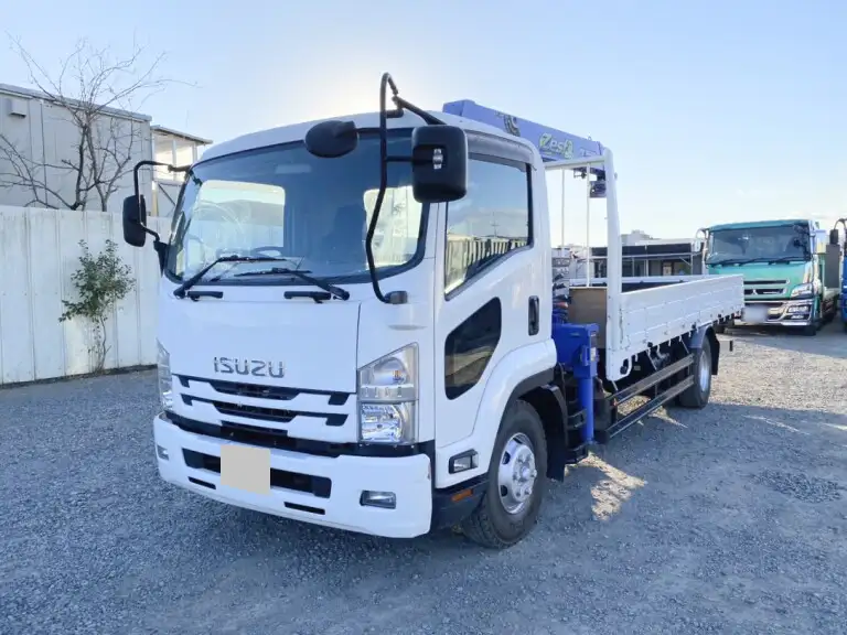 いすゞ フォワード 中型/増トン クレーン付 4段 ラジコン の中古トラック【車両No.181767】