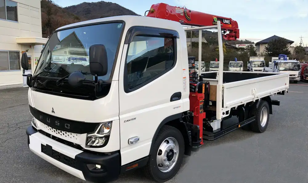 三菱 キャンター 小型 クレーン付 4段 ラジコン の中古トラック【車両No.181761】