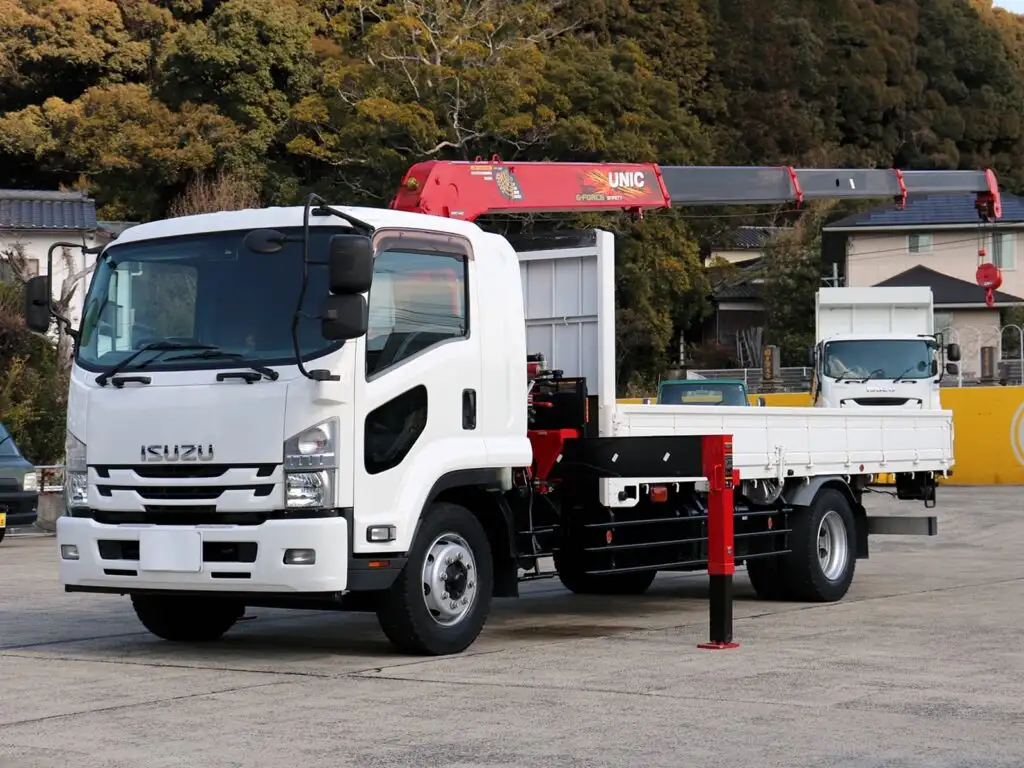 いすゞ フォワード 中型/増トン クレーン付 4段 ラジコン の中古トラック【車両No.181913】