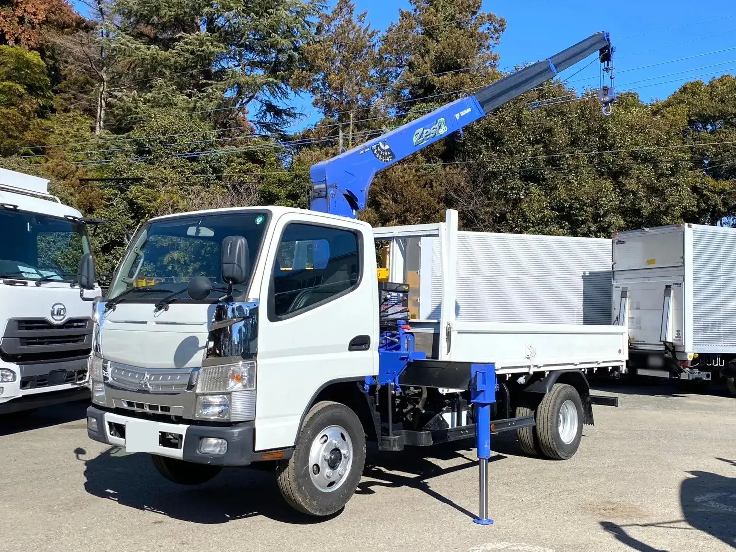 三菱 キャンター 小型 クレーン付 床鉄板 3段 の中古トラック【車両No.182059】