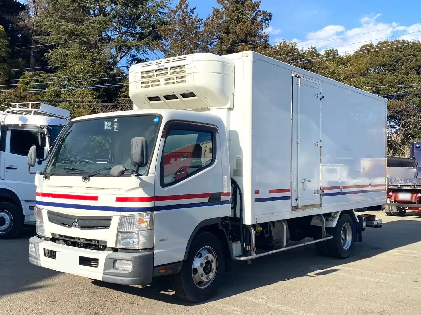 三菱 キャンター 小型 冷凍冷蔵 低温 パワーゲート の中古トラック【車両No.182052】