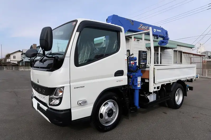 三菱 キャンター 小型 クレーン付 4段 ラジコン の中古トラック【車両No.181357】